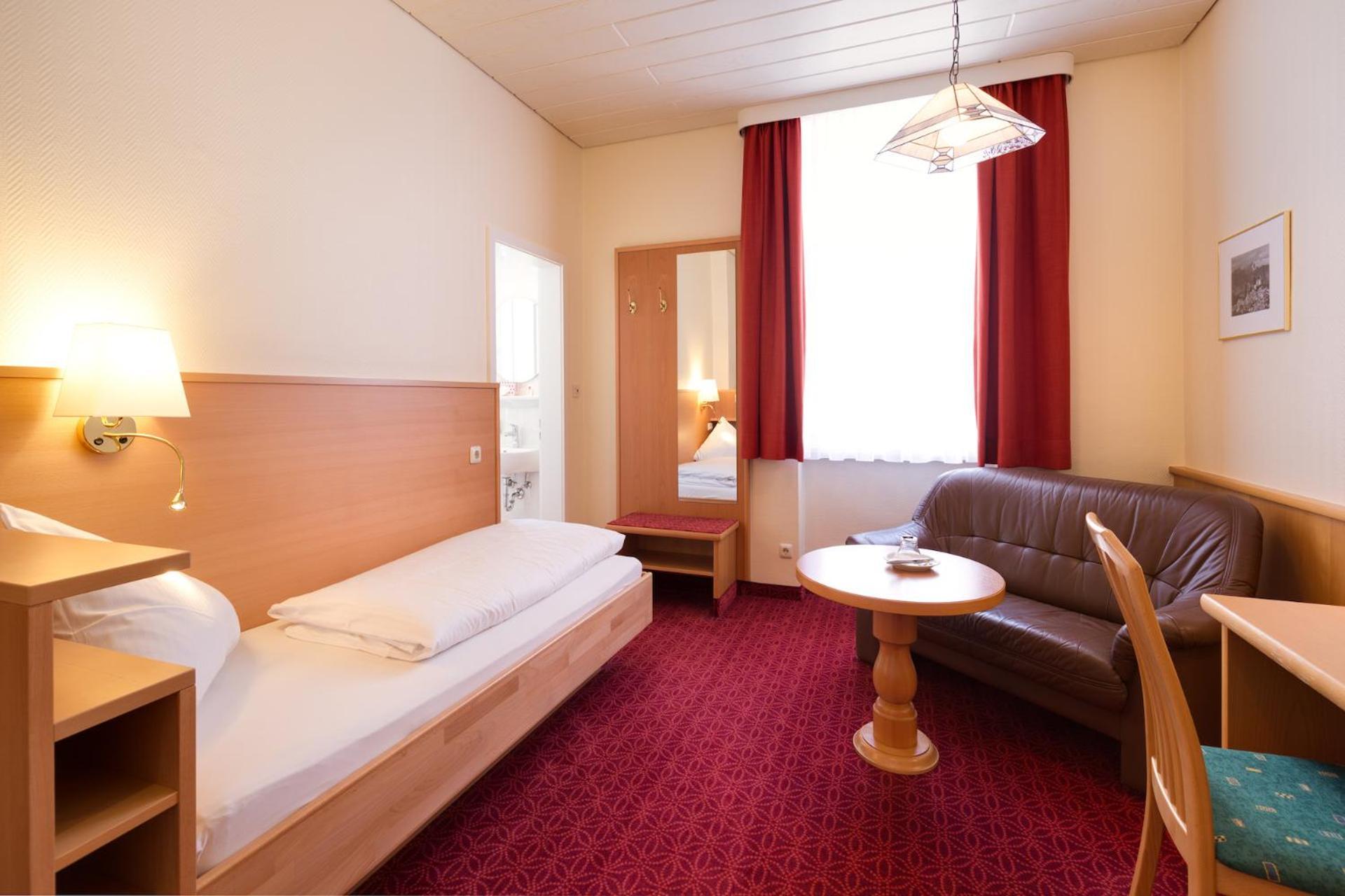Hotel Bergfried & Schoenblick Бад Райхенхал Екстериор снимка