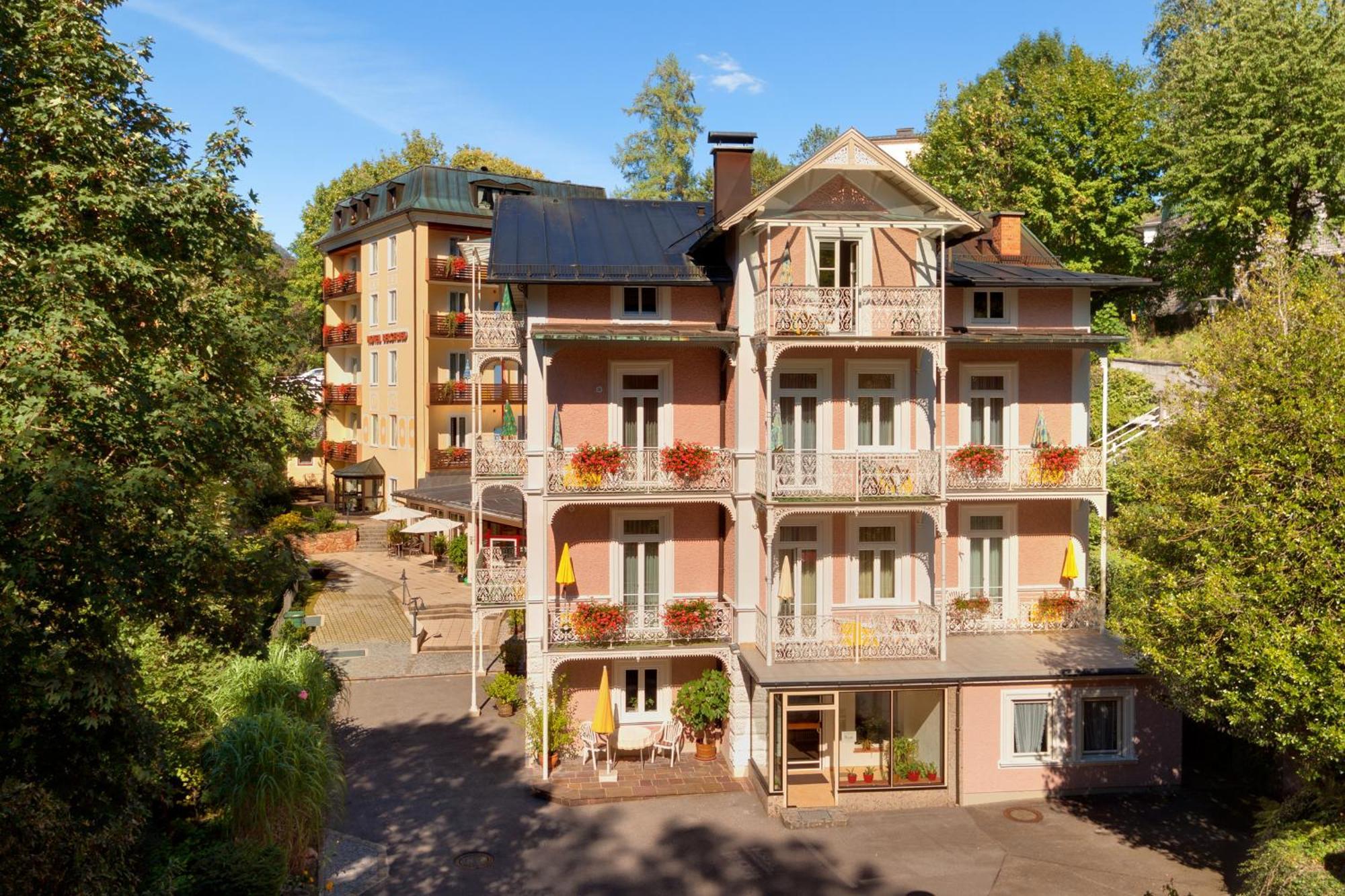 Hotel Bergfried & Schoenblick Бад Райхенхал Екстериор снимка